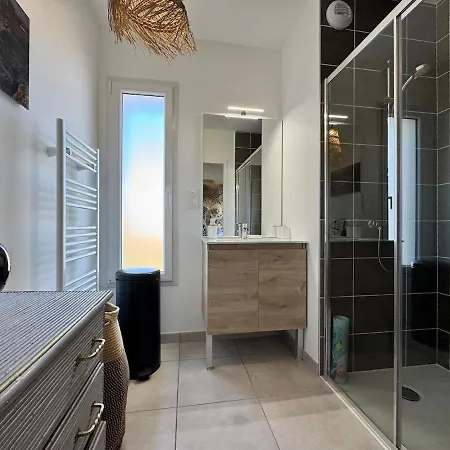 Apartamento T3 Lumineux Avec Super Terrasse *