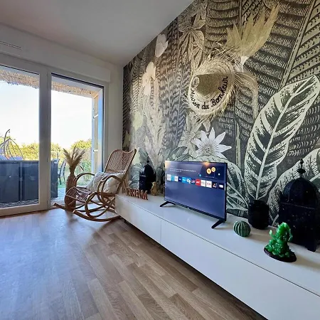 T3 Lumineux Avec Super Terrasse *